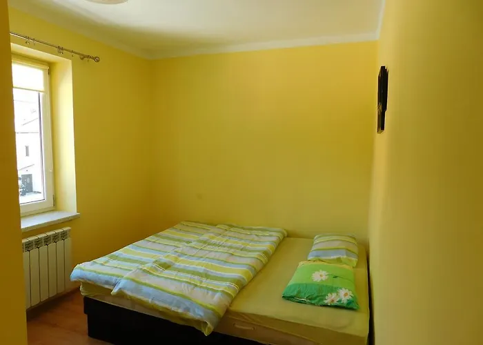 Goscinne Dastin אוסטראון