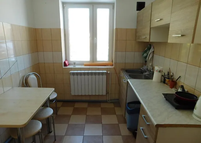 Goscinne Dastin אוסטראון