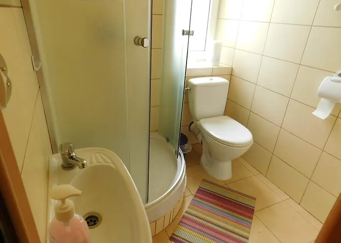 מלון Goscinne Dastin אוסטראון